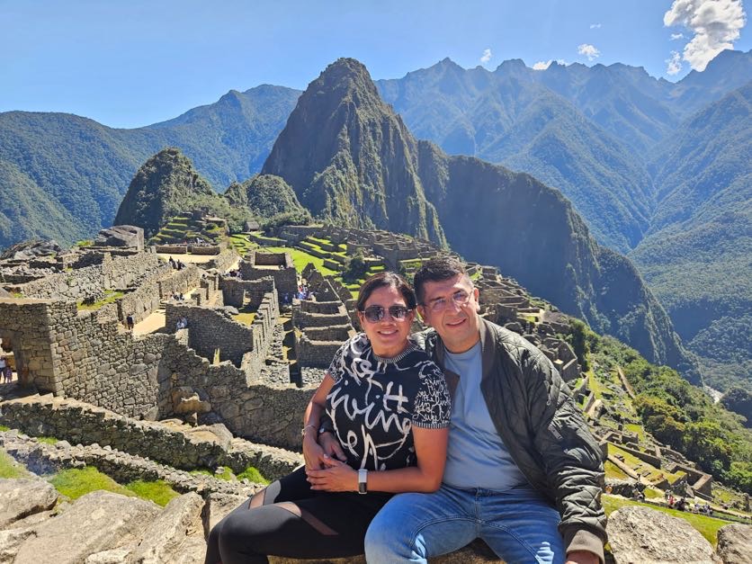 How to Keep a Long-Term Relationship Healthy (Even When You Feel Disconnected)
